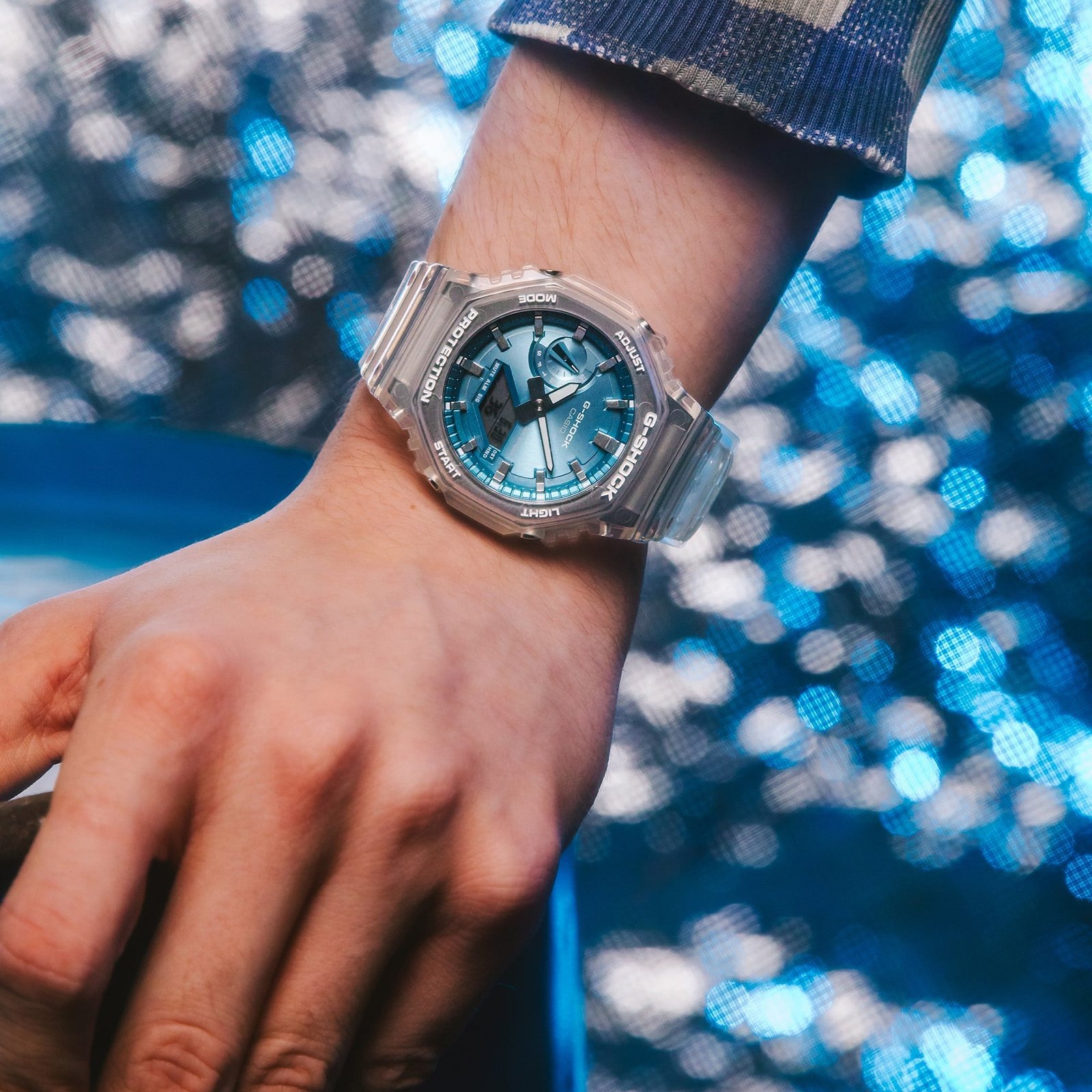 G-Shock GA2100 Ana-Digi Bright Metallic Blue - Image 2