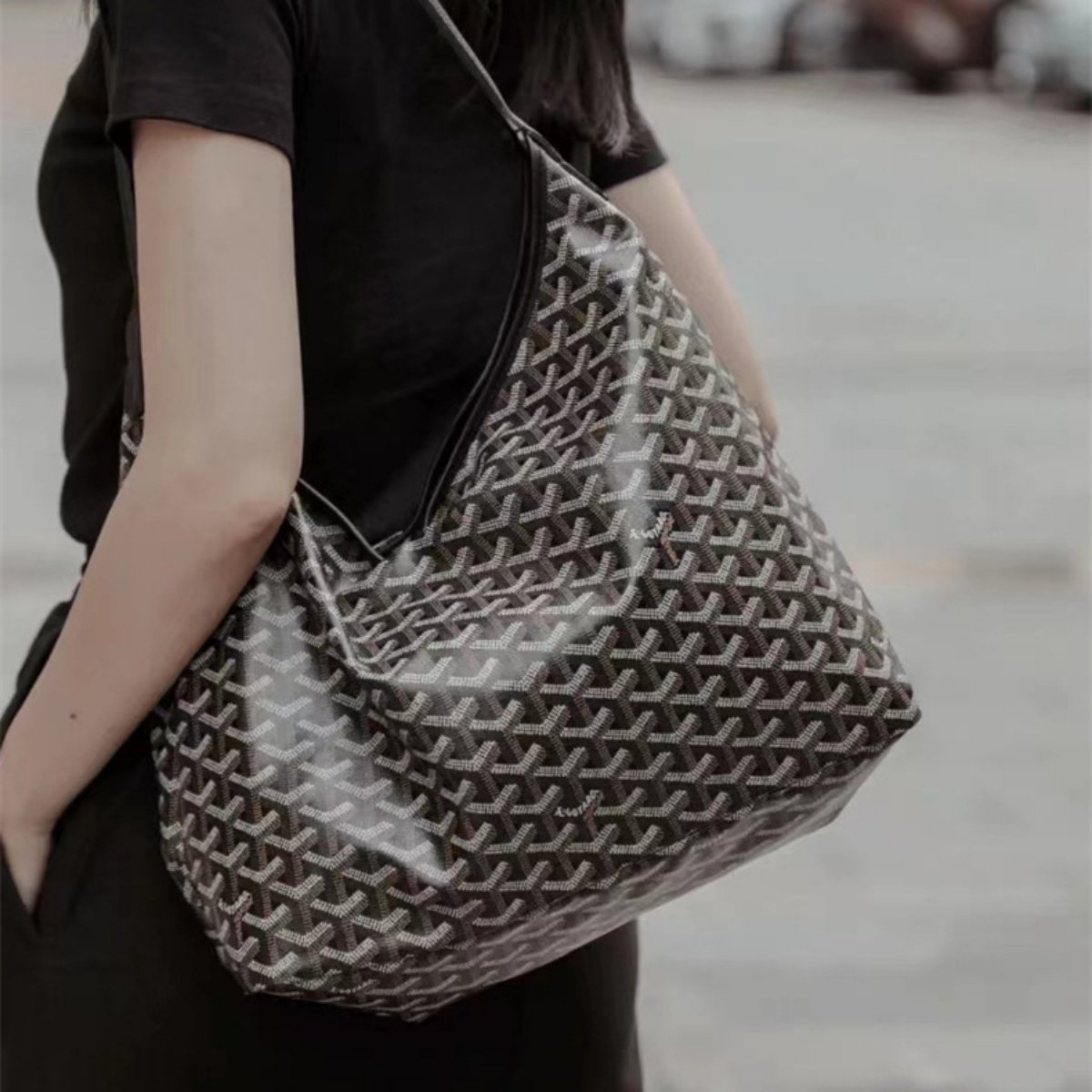 Goyard Bohème Hobo Bag - Image 9